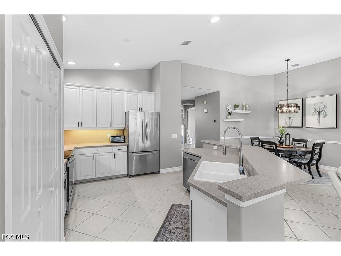 12051 Brassie Circle #D202 Fort Myers FL 33913 2026018580 image13