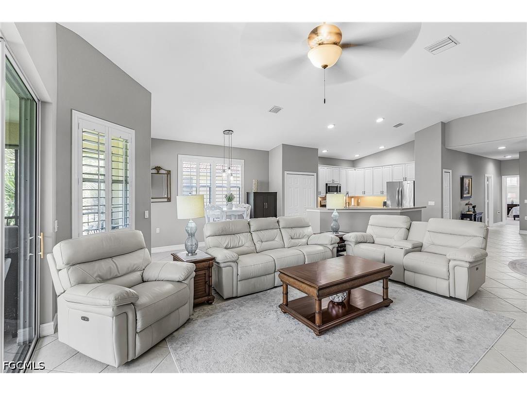 12051 Brassie Circle #D202 Fort Myers FL 33913 2026018580 image5