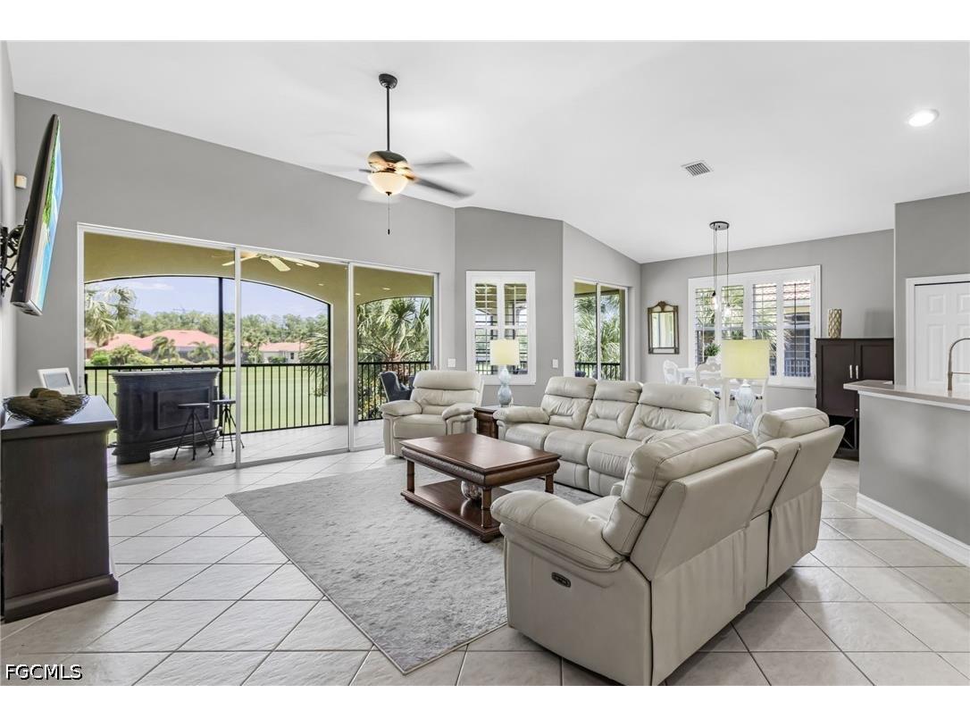 12051 Brassie Circle #D202 Fort Myers FL 33913 2026018580 image6