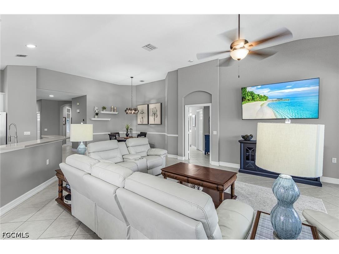 12051 Brassie Circle #D202 Fort Myers FL 33913 2026018580 image7