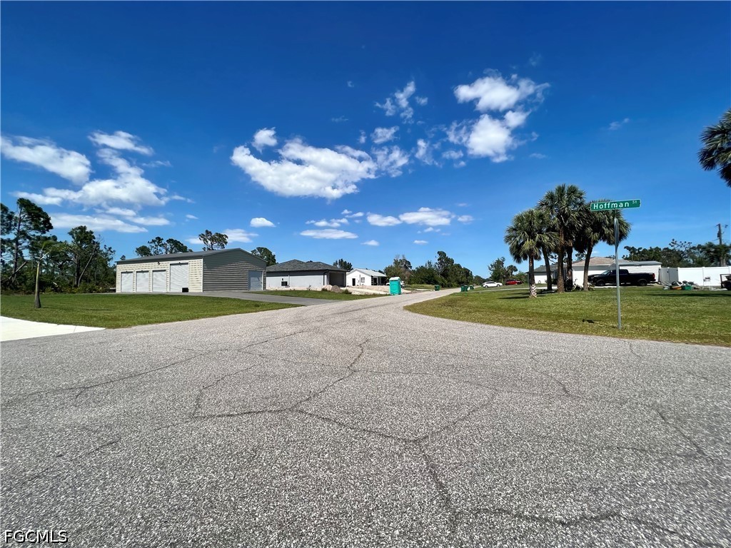 12051 Warden Avenue Port Charlotte FL 33981 2026016553 image2
