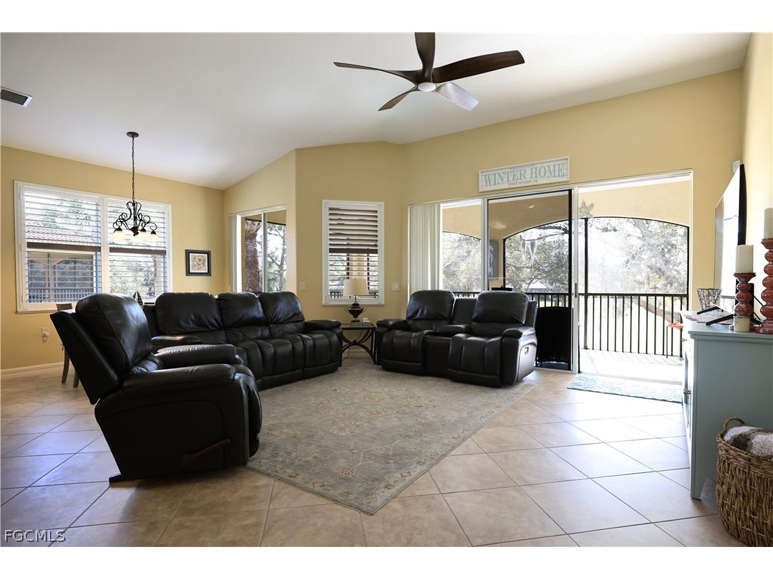 12052 Brassie Bend #201 Fort Myers FL 33913 2026007242 image5