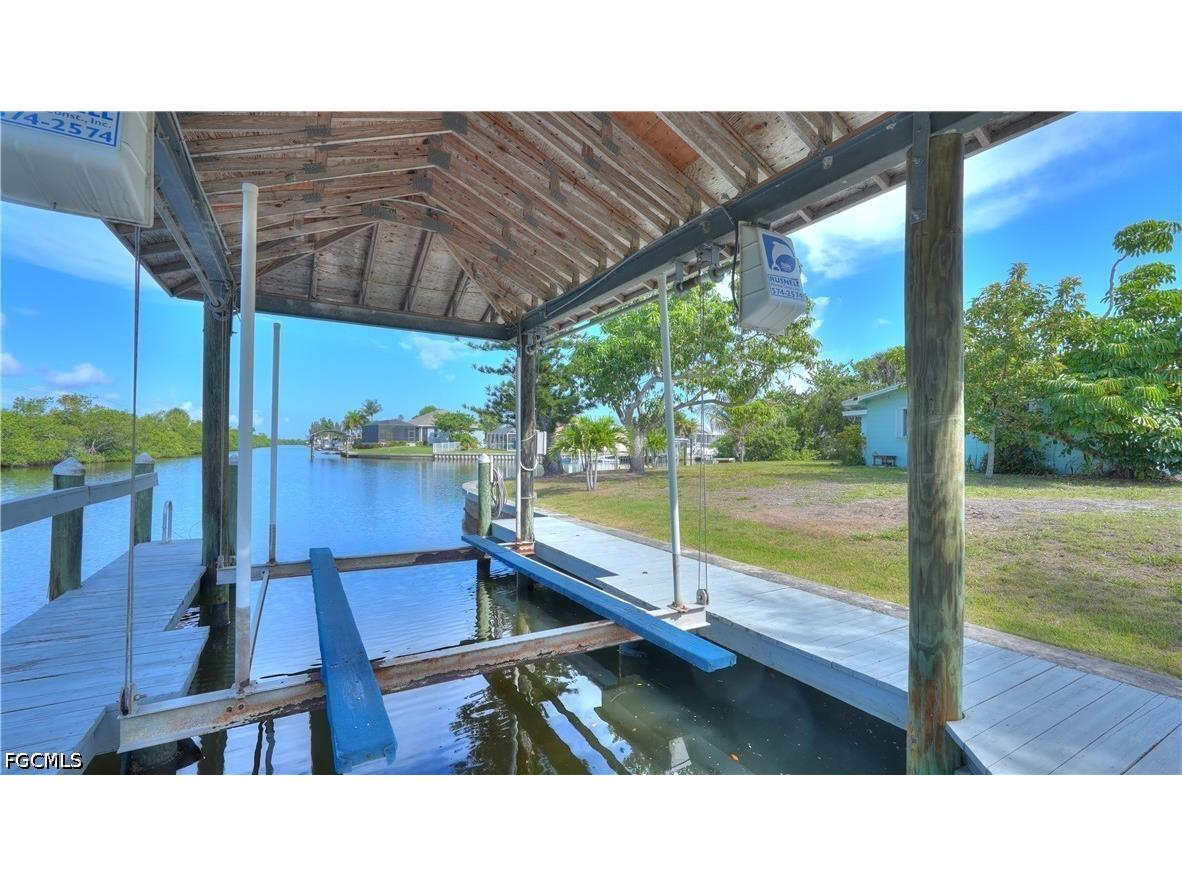 12055 Matlacha Boulevard Matlacha Isles FL 33991 2026001958 image38