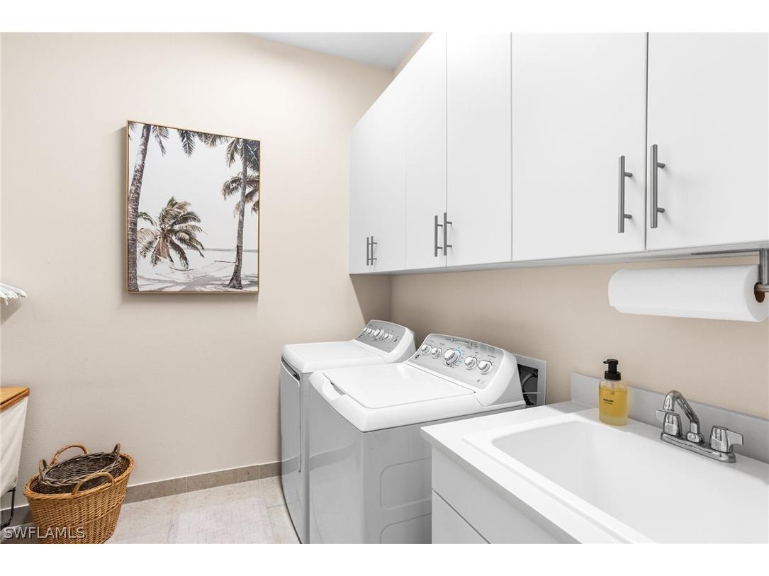 12058 Mimosa Street Naples FL 34120 226007920 image27