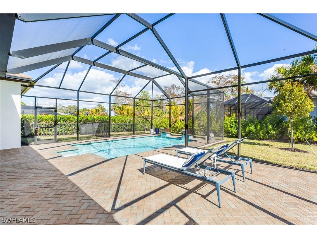 12058 Mimosa Street Naples FL 34120 226007920 image3