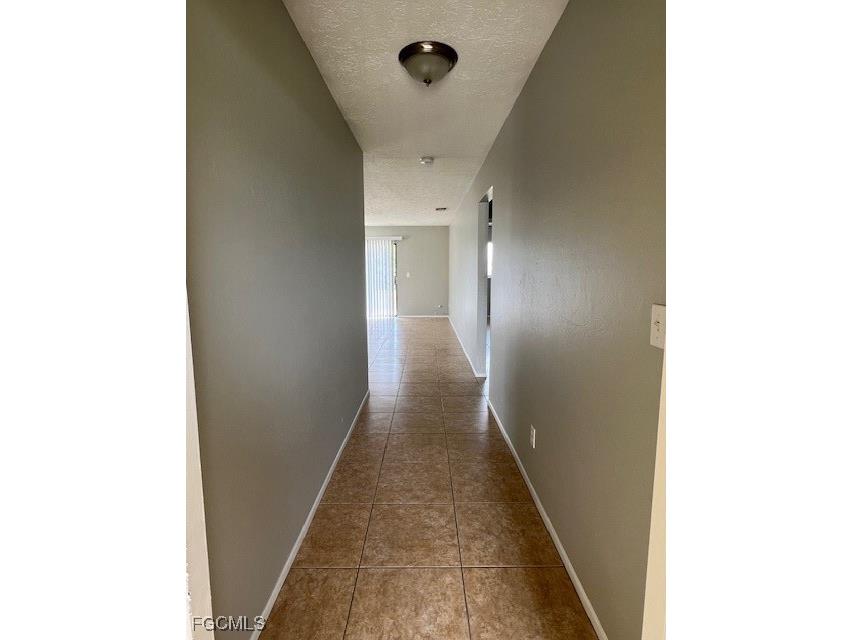 1206 Diplomat Parkway E Cape Coral FL 33909 2025004440 image2