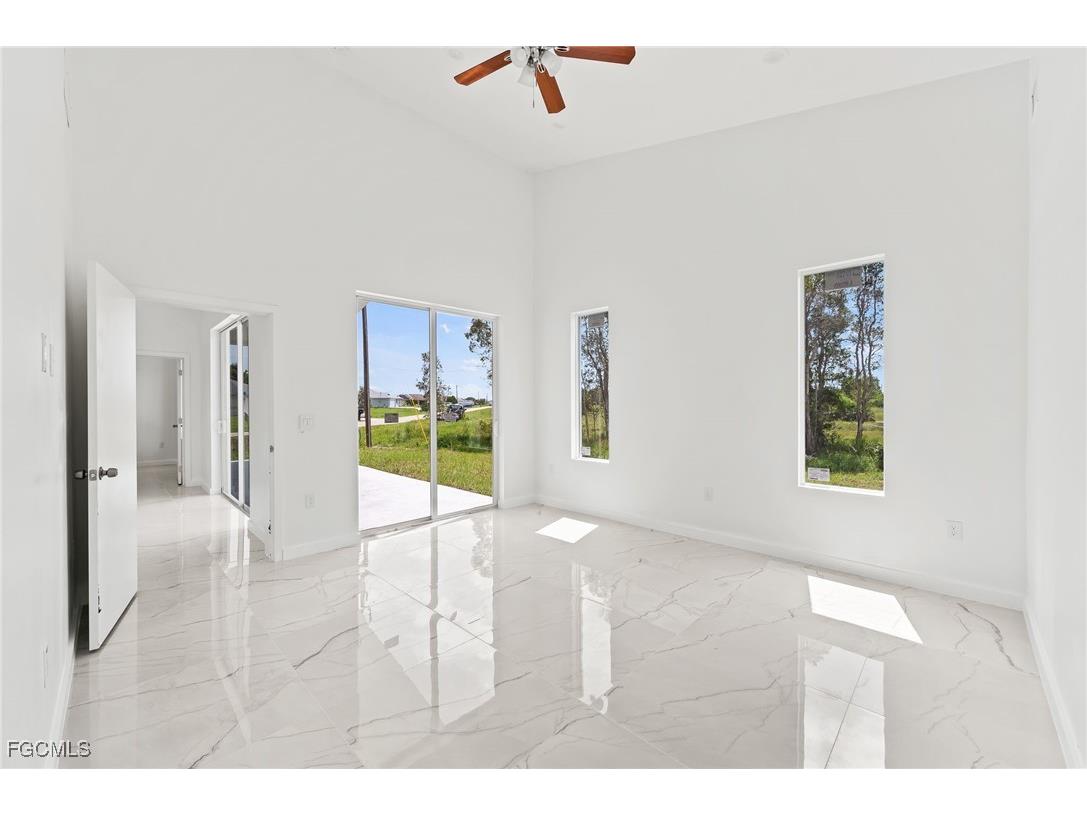 1206 Lake Avenue Lehigh Acres FL 33972 2025014617 image10