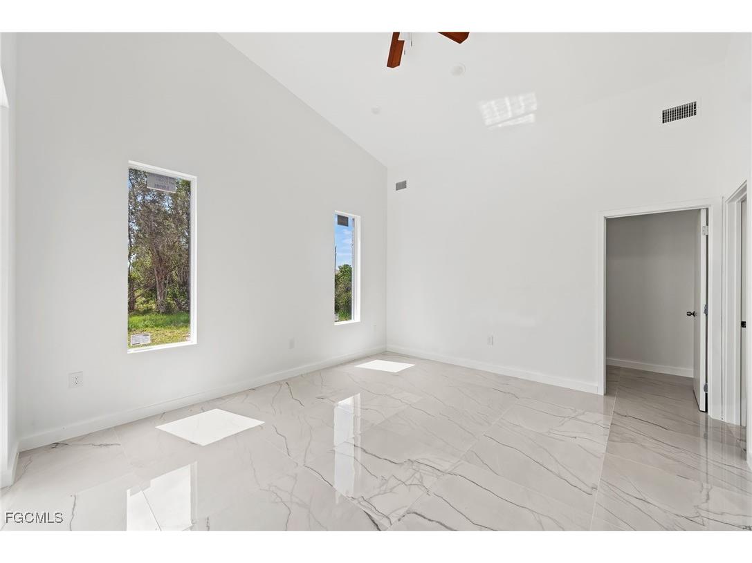 1206 Lake Avenue Lehigh Acres FL 33972 2025014617 image9