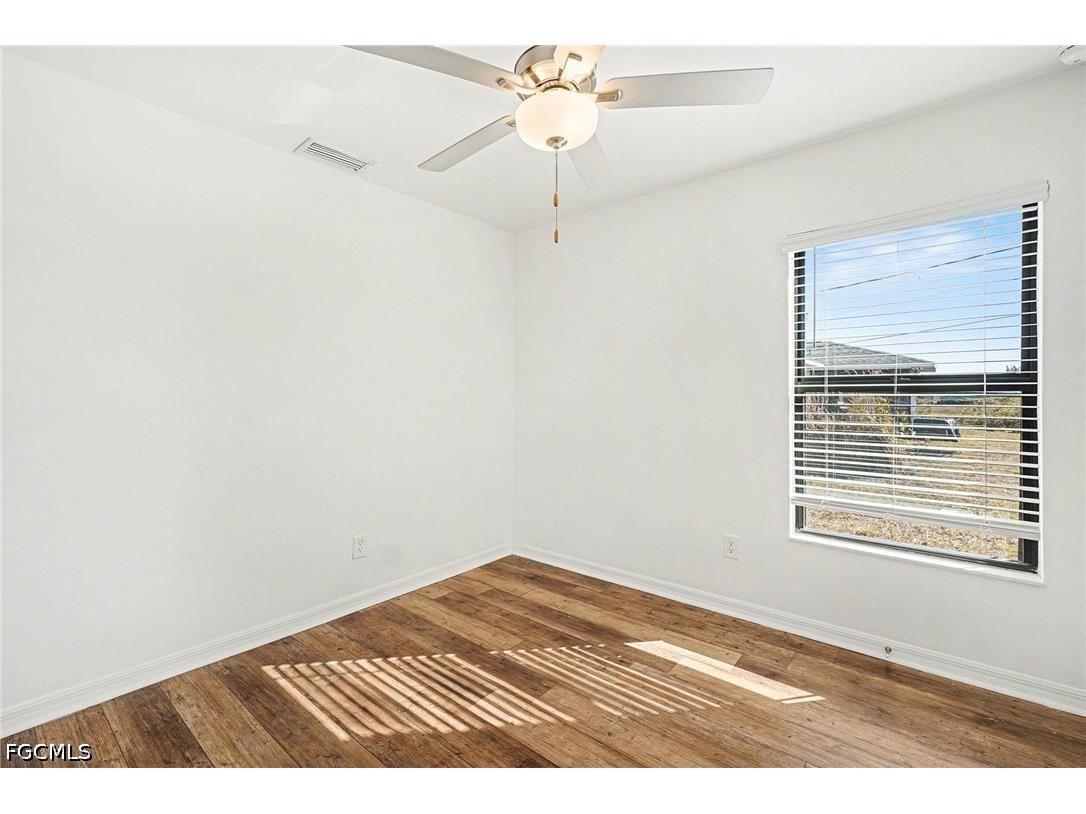 1206 NE 13th Place Cape Coral FL 33909 2026019815 image16