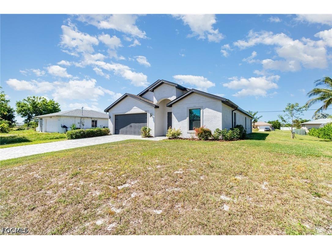 1206 NE 13th Place Cape Coral FL 33909 2026019815 image3