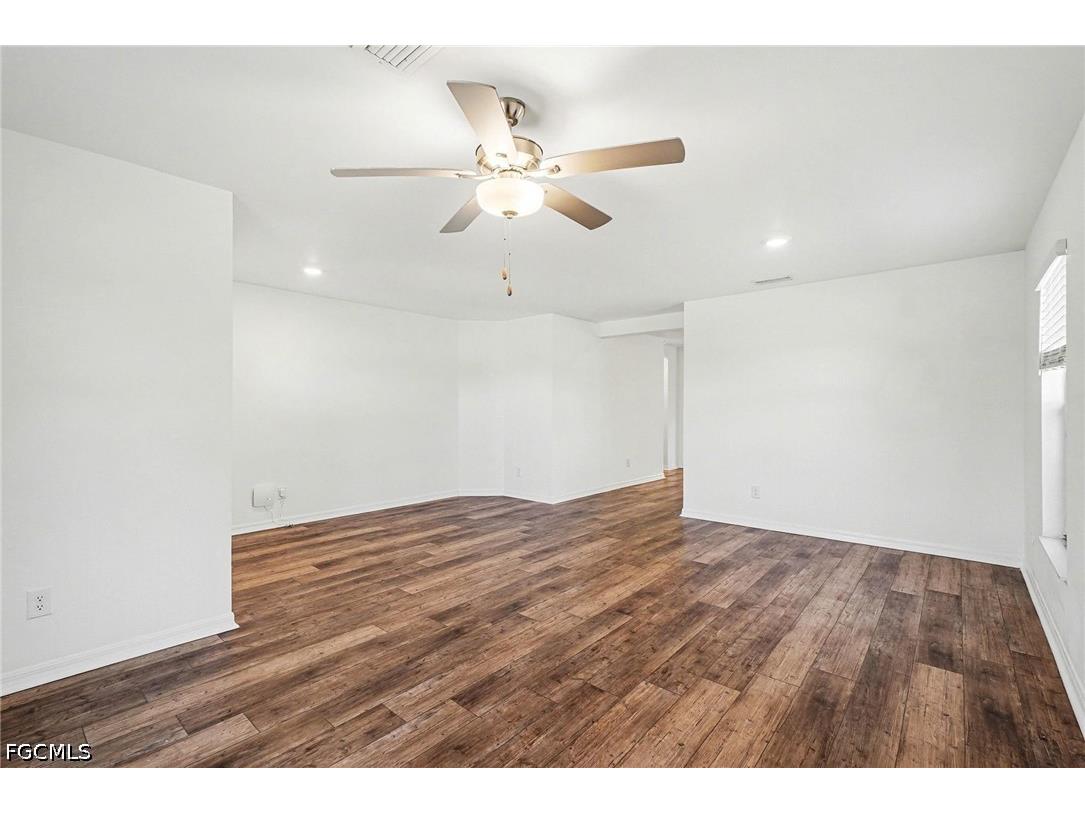 1206 NE 13th Place Cape Coral FL 33909 2026019815 image7