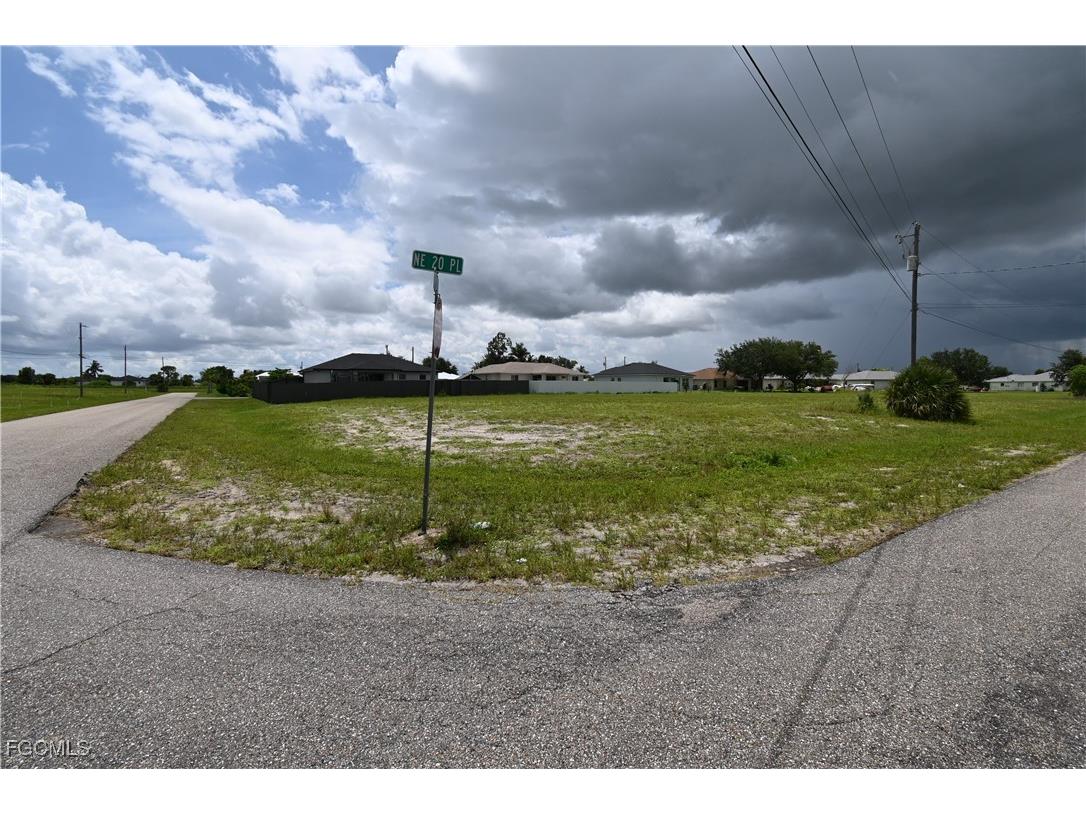 1206 NE 20th Place Cape Coral FL 33909 2026003135 image1