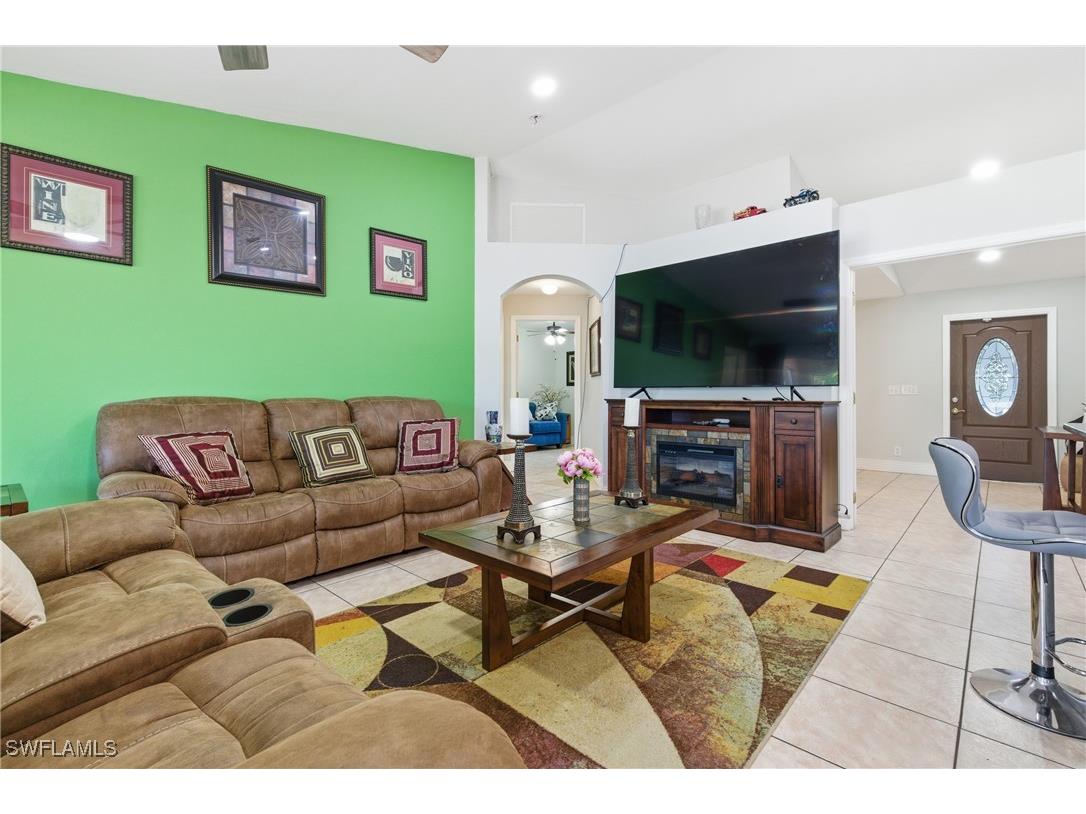 1206 NE 5th Avenue Cape Coral FL 33909 225077537 image10