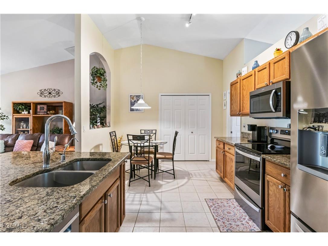 1206 NW 22nd Avenue Cape Coral FL 33993 2025018946 image16