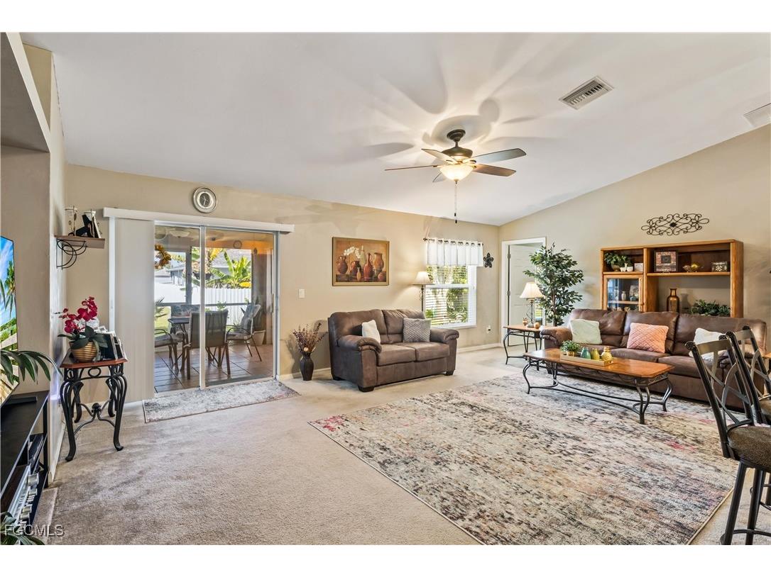 1206 NW 22nd Avenue Cape Coral FL 33993 2025018946 image20