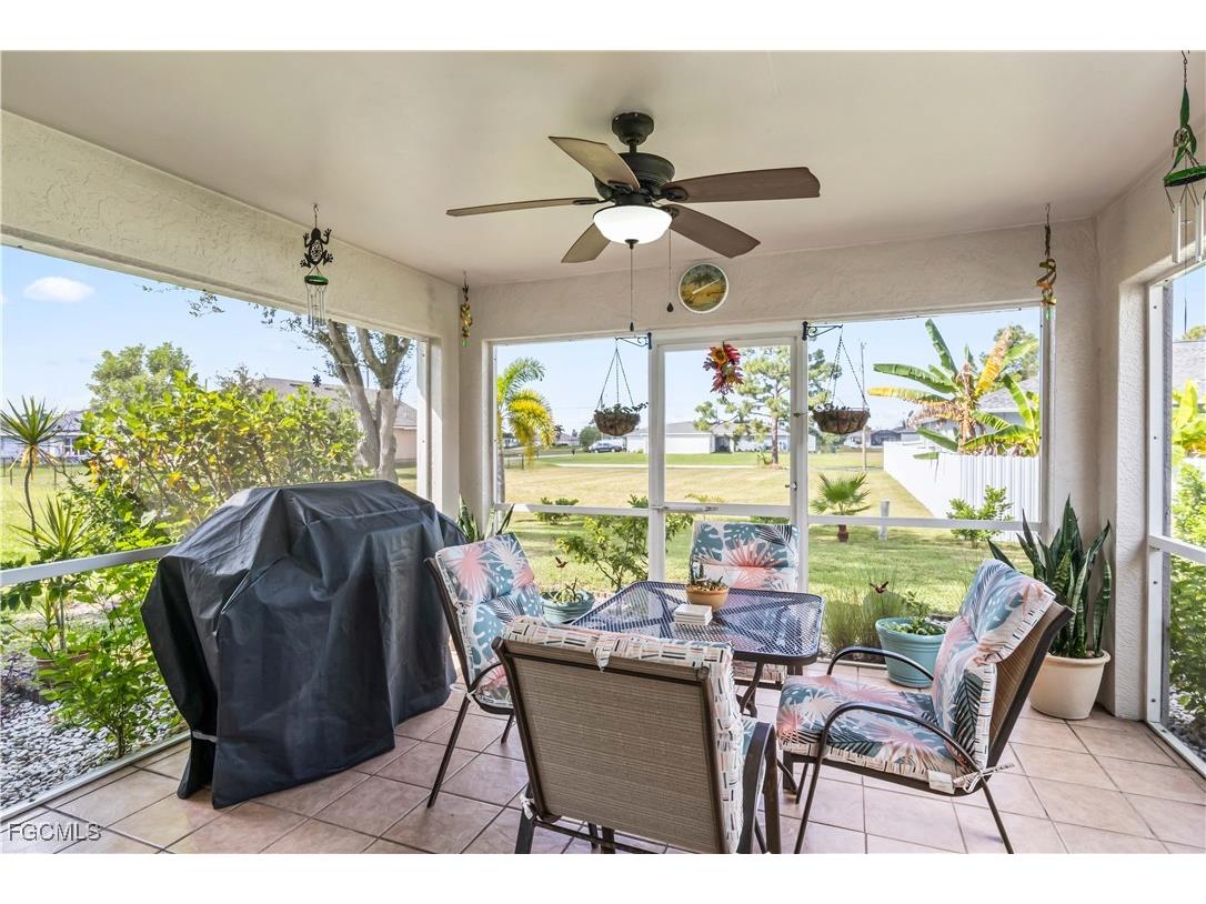 1206 NW 22nd Avenue Cape Coral FL 33993 2025018946 image33