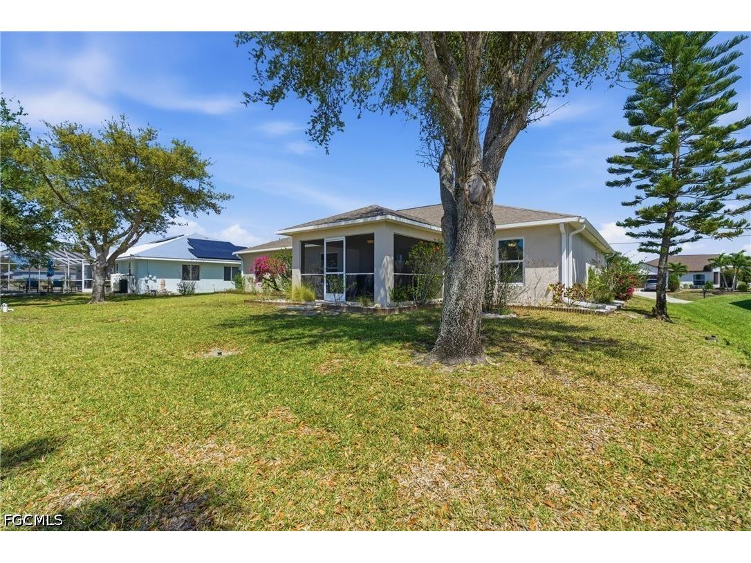 1206 NW 22nd Avenue Cape Coral FL 33993 2026014355 image20