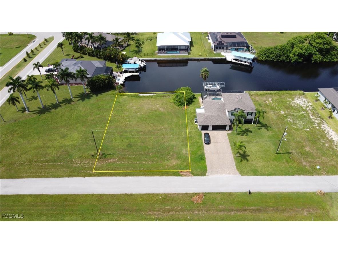 1206 NW 36th Avenue Cape Coral FL 33993 2025007514 image1