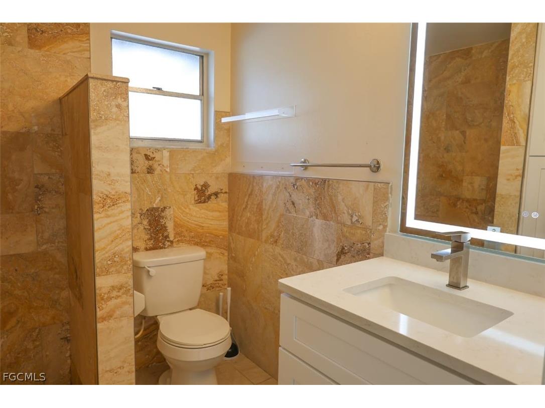 1206 SE 23rd Place Cape Coral FL 33990 2026001604 image10