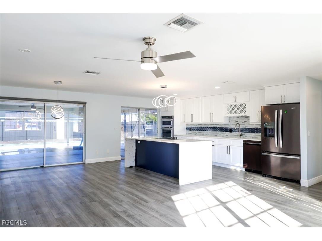 1206 SE 23rd Place Cape Coral FL 33990 2026001604 image4