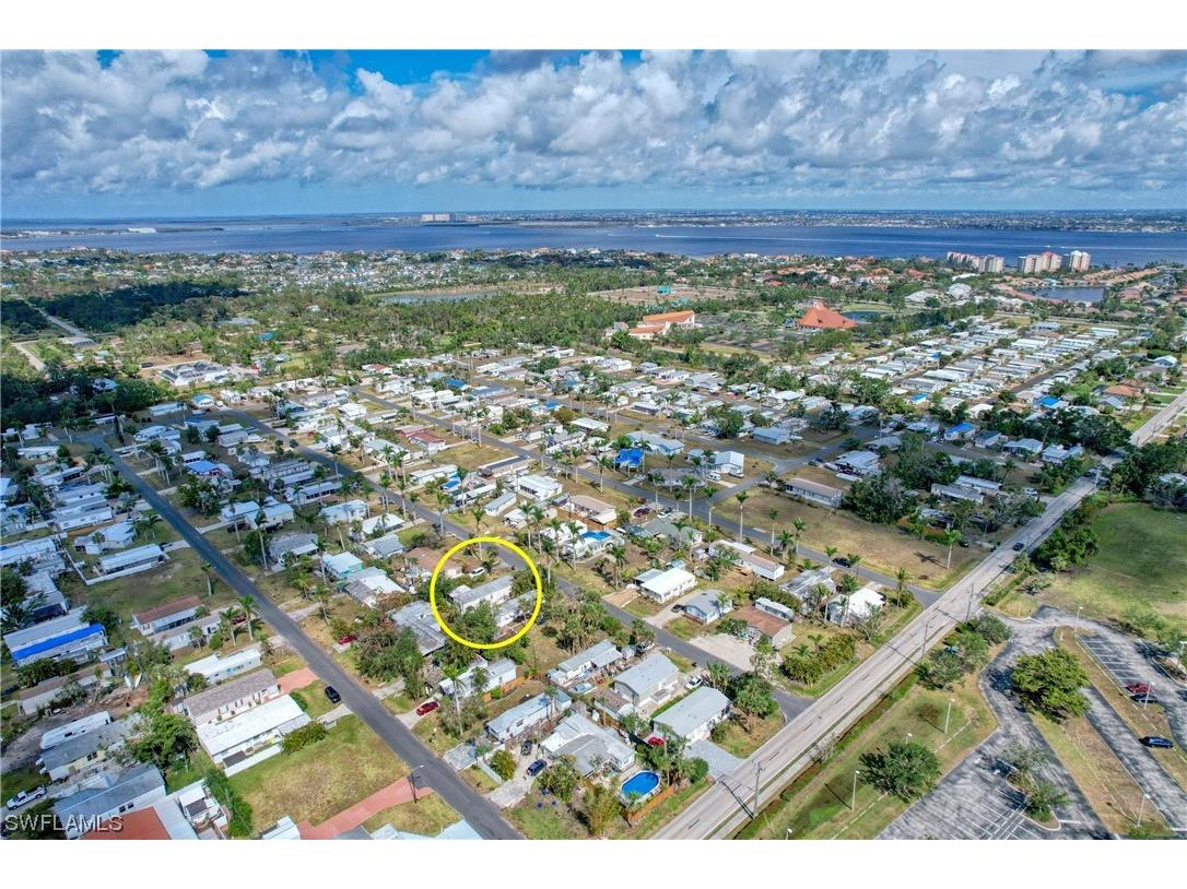 12061 Cactus Drive Fort Myers FL 33908 223028873 image1