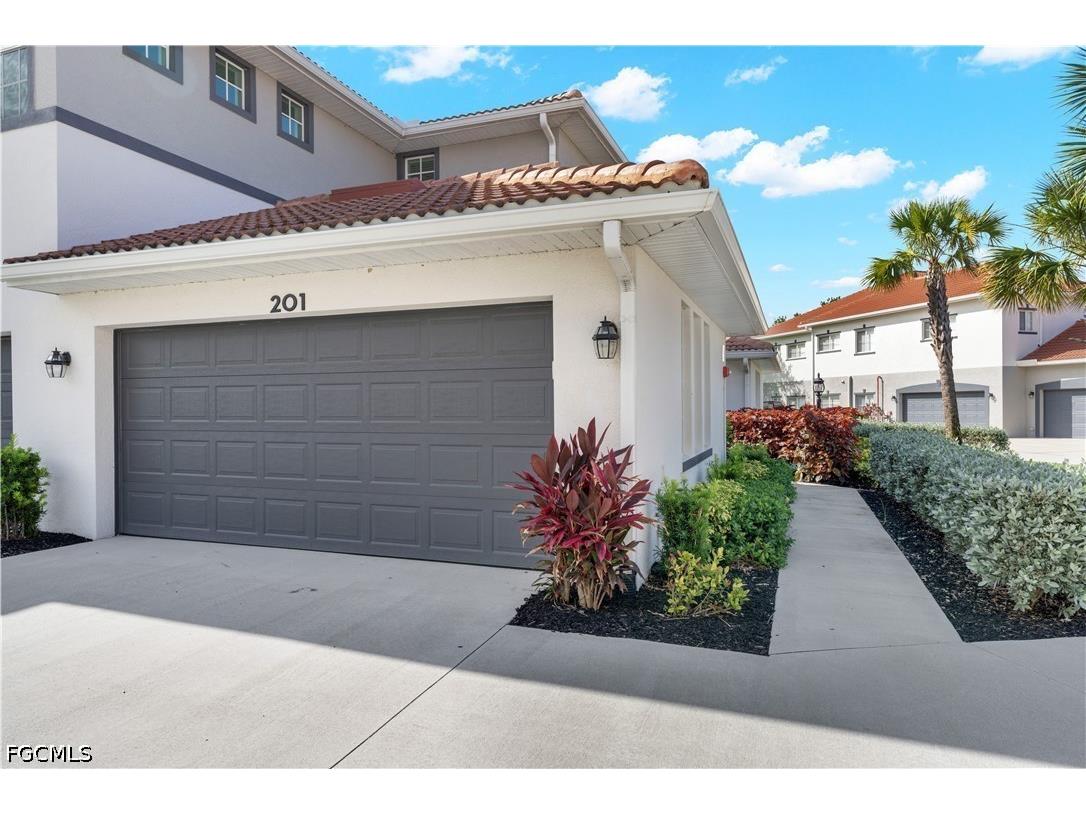 12061 Santaluz Drive #201 Fort Myers FL 33913 2026025199 image12