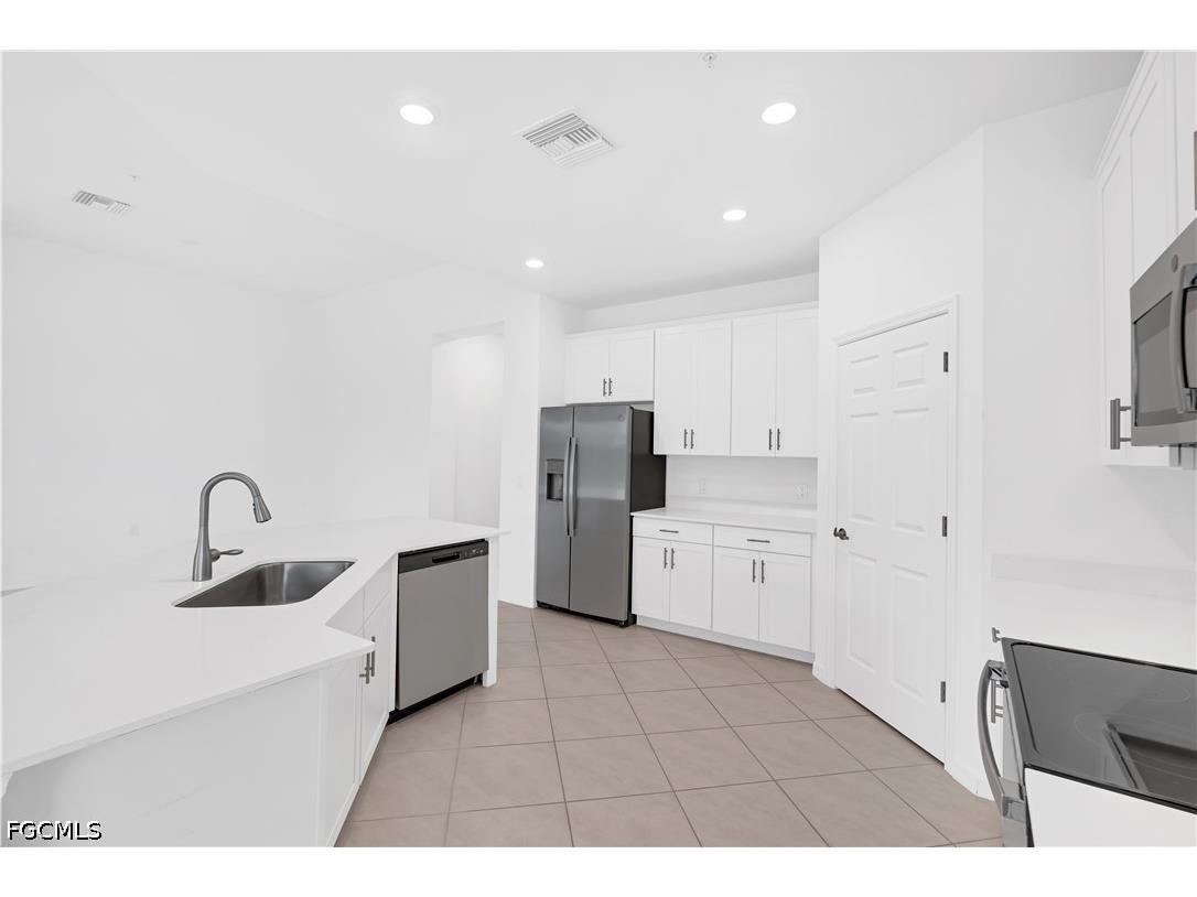 12061 Santaluz Drive #201 Fort Myers FL 33913 2026025199 image19