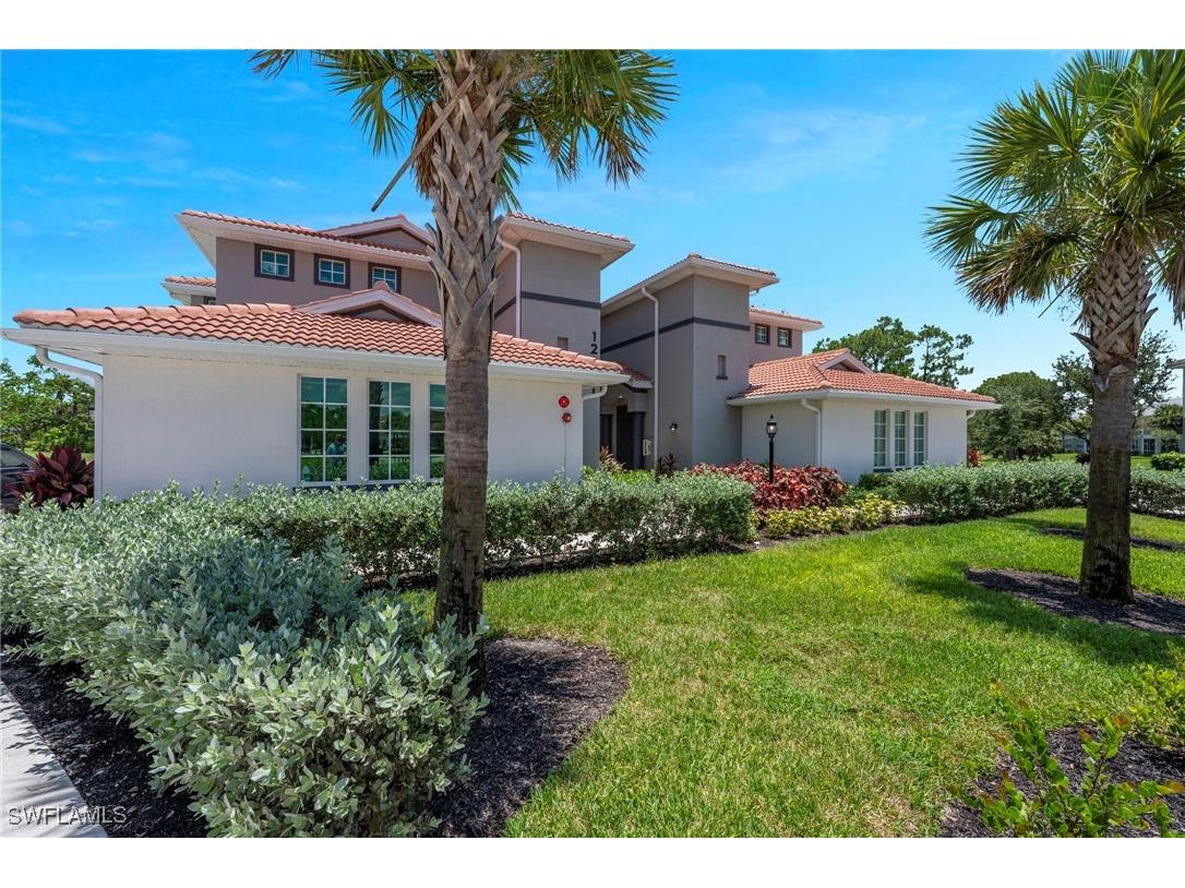 12061 Santaluz Drive #201 Fort Myers FL 33913 225070016 image3