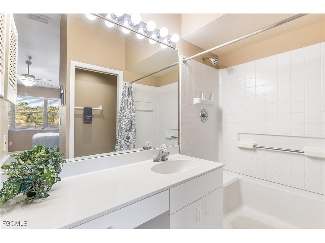 12069 Summergate Circle #204 Fort Myers FL 33913 2025006474 image10