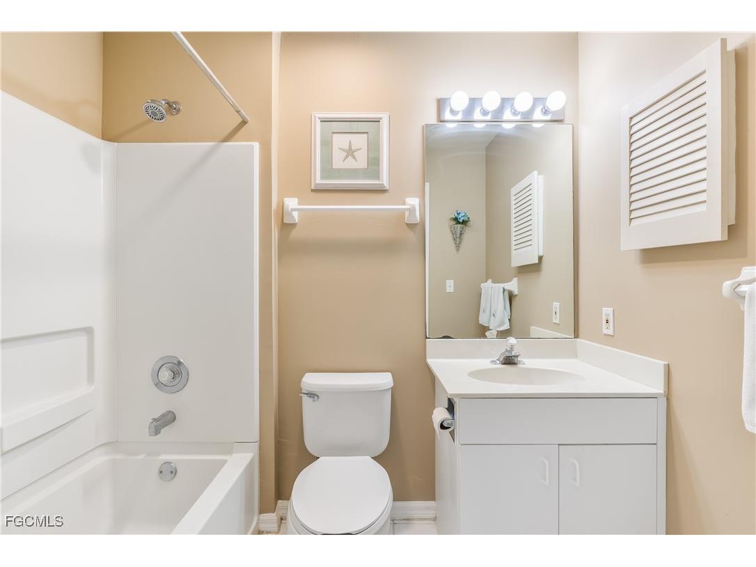 12069 Summergate Circle #204 Fort Myers FL 33913 2025006474 image12