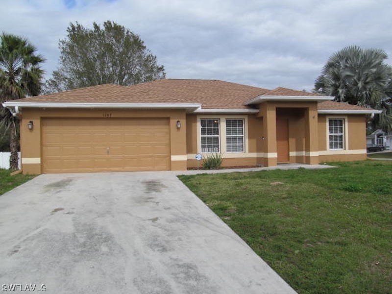 1207 E 7th Street Lehigh Acres FL 33972 223094091 image1