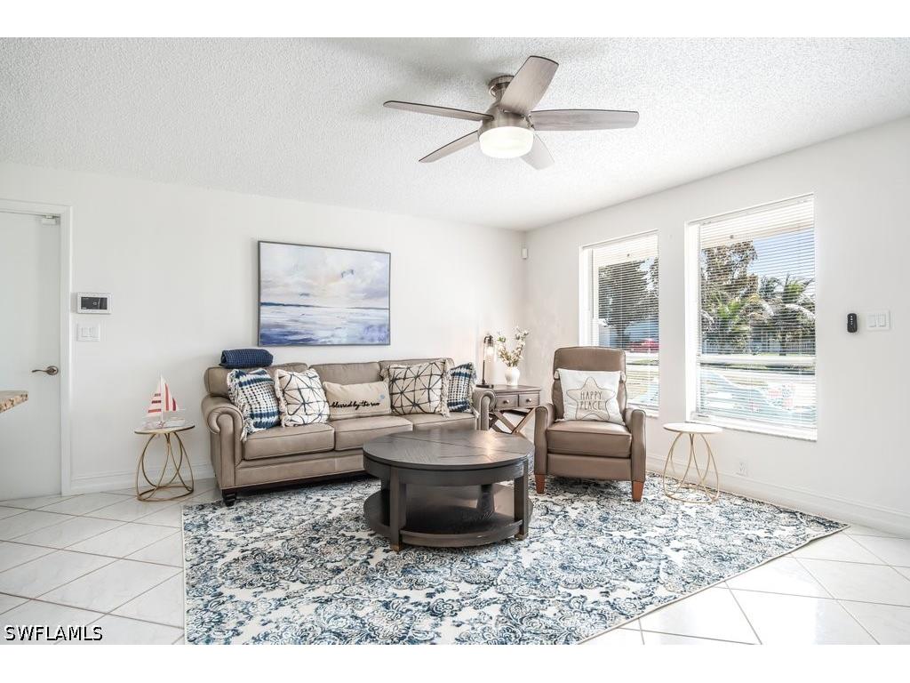 1207 Hernando Street Naples FL 34103 226022979 image1