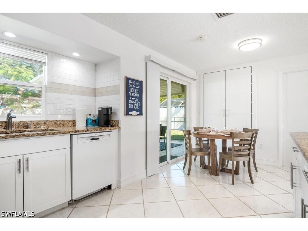 1207 Hernando Street Naples FL 34103 226022979 image10