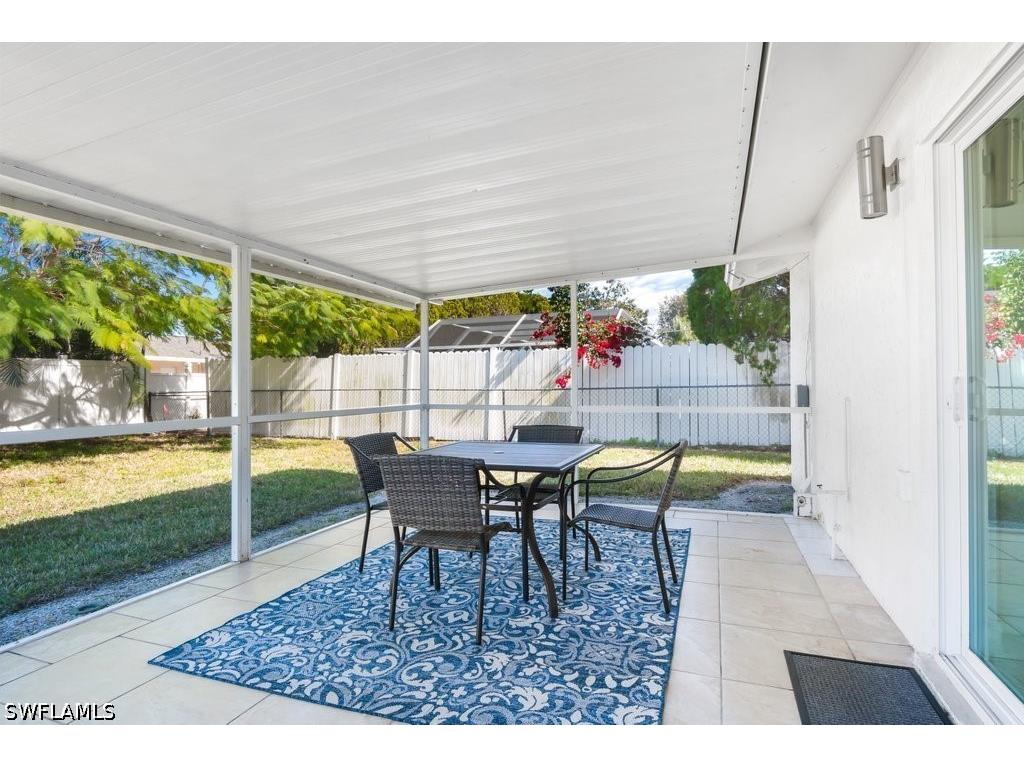 1207 Hernando Street Naples FL 34103 226022979 image12