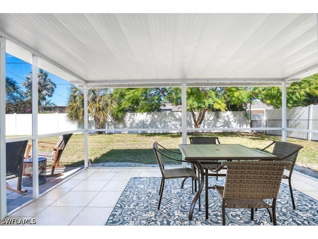 1207 Hernando Street Naples FL 34103 226022979 image13
