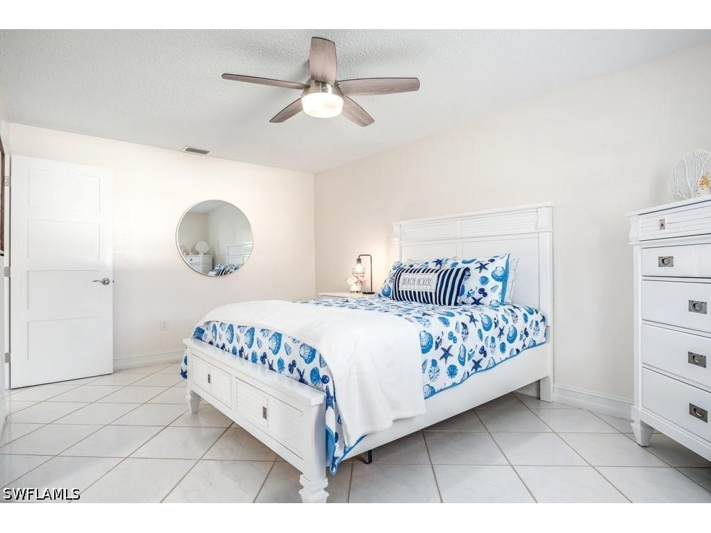 1207 Hernando Street Naples FL 34103 226022979 image18