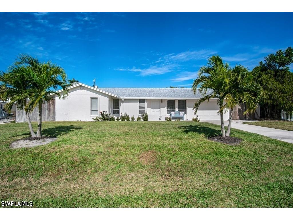 1207 Hernando Street Naples FL 34103 226022979 image2