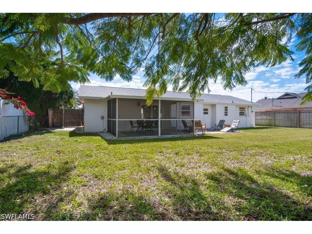 1207 Hernando Street Naples FL 34103 226022979 image34