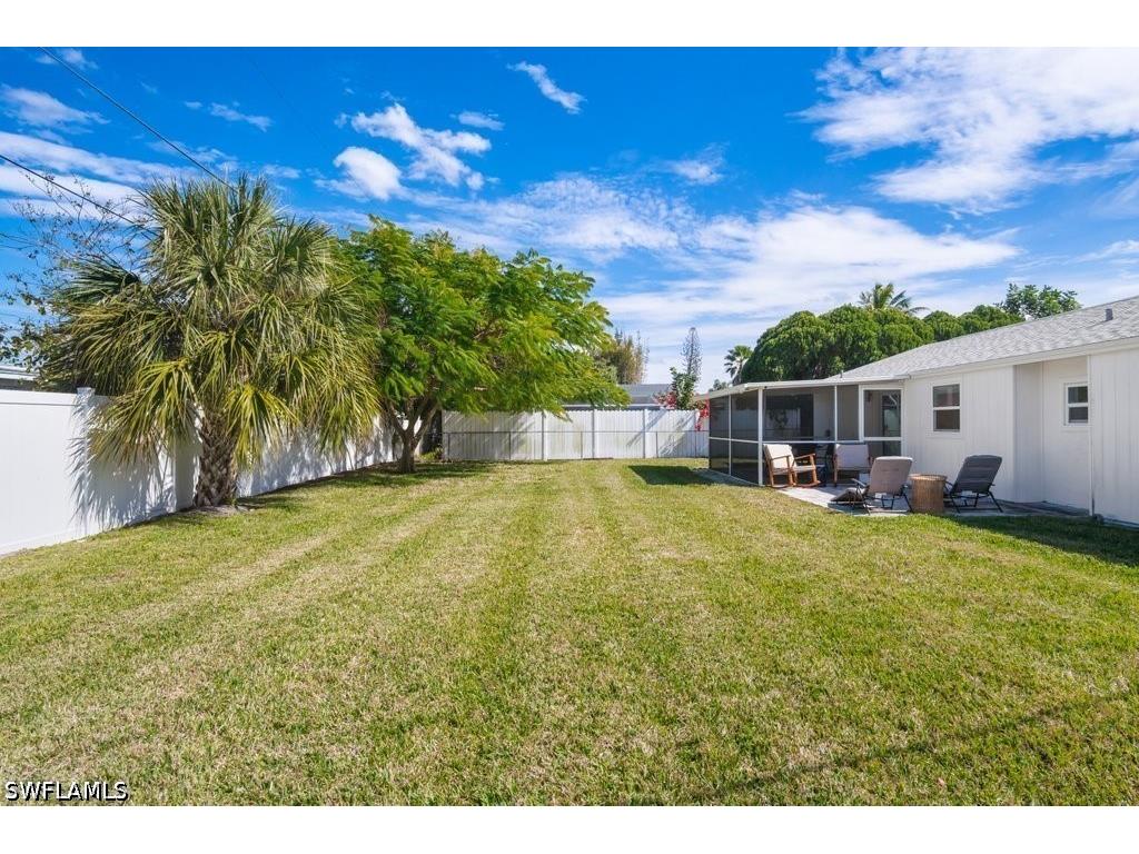 1207 Hernando Street Naples FL 34103 226022979 image36