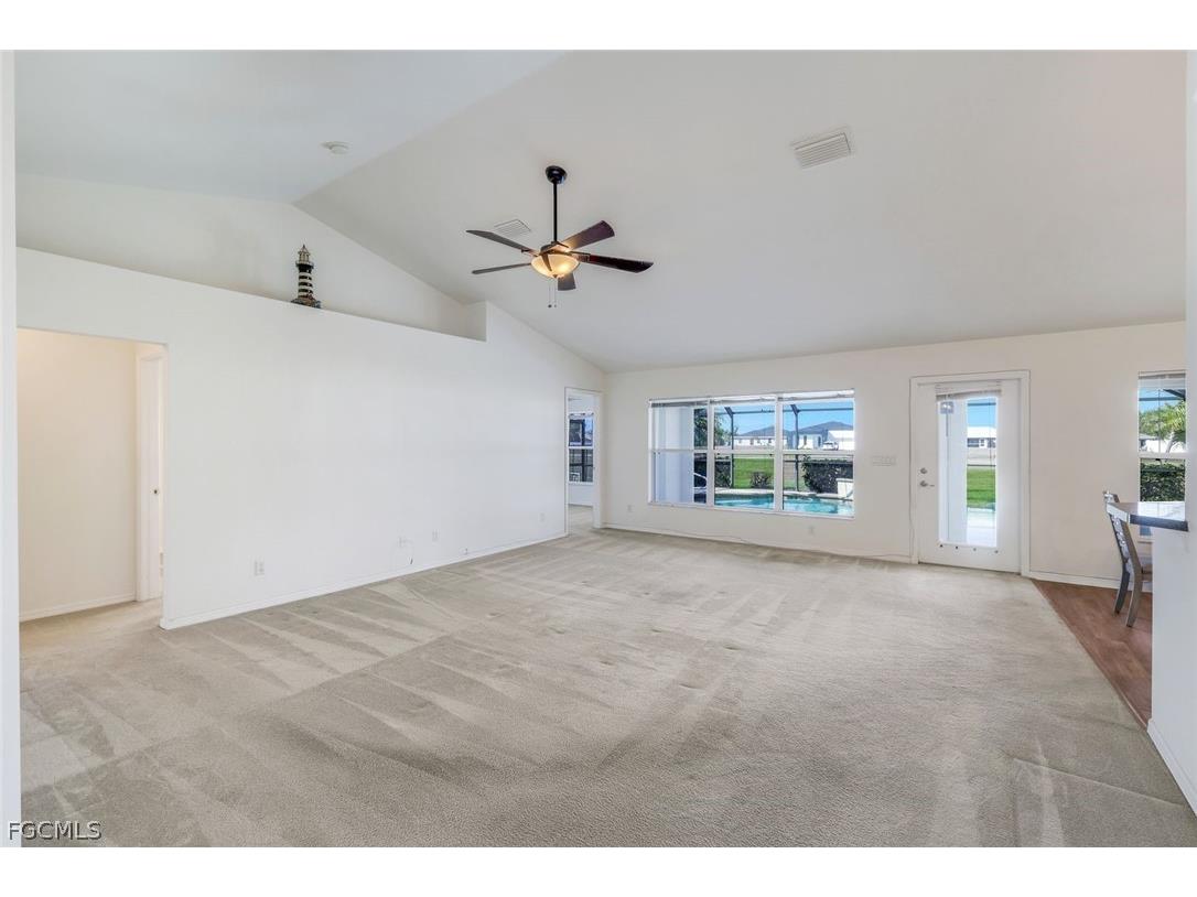 1207 NW 15th Terrace Cape Coral FL 33993 2026012131 image10