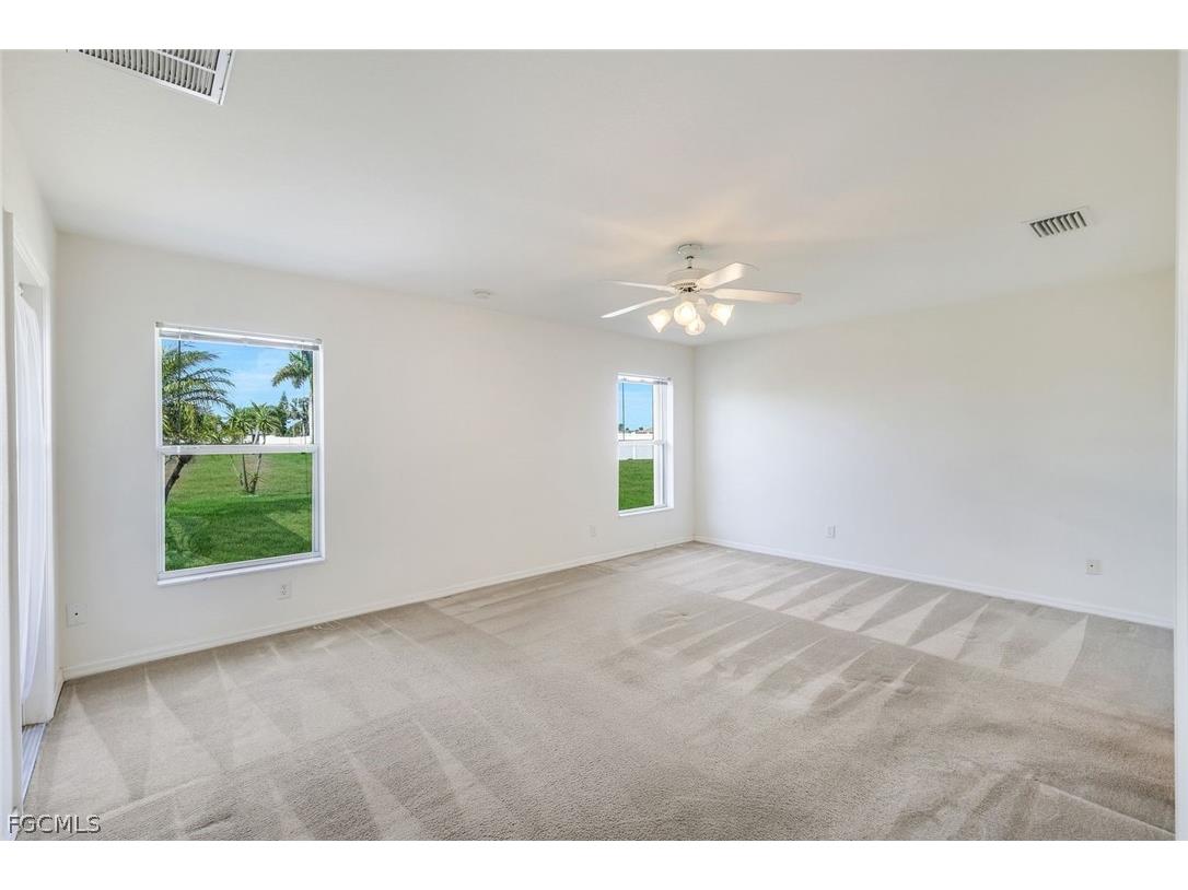 1207 NW 15th Terrace Cape Coral FL 33993 2026012131 image17