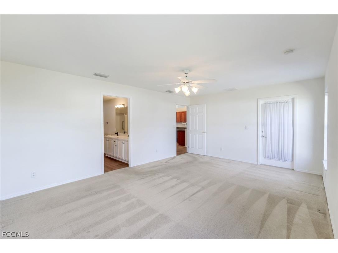 1207 NW 15th Terrace Cape Coral FL 33993 2026012131 image18