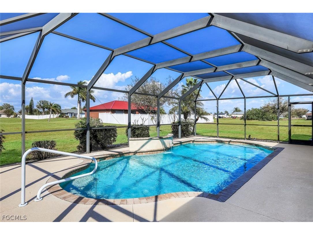 1207 NW 15th Terrace Cape Coral FL 33993 2026012131 image28