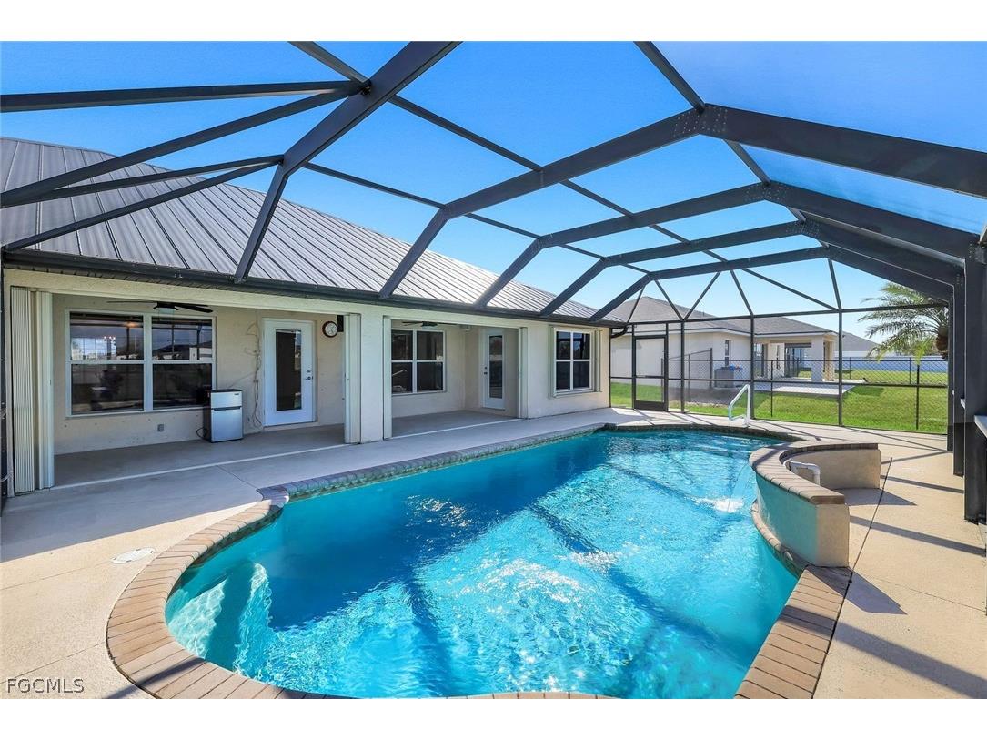 1207 NW 15th Terrace Cape Coral FL 33993 2026012131 image32