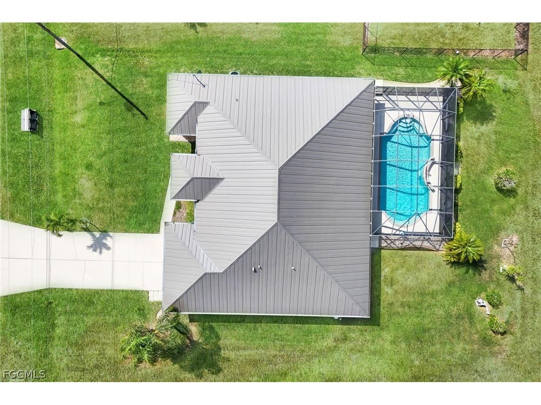 1207 NW 15th Terrace Cape Coral FL 33993 2026012131 image38