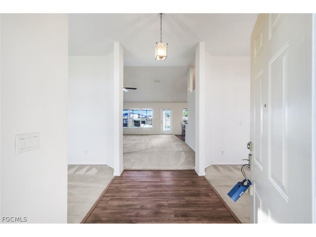 1207 NW 15th Terrace Cape Coral FL 33993 2026012131 image4