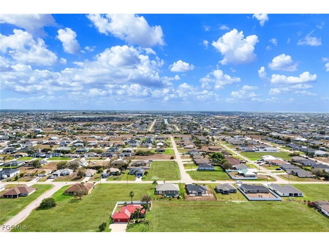 1207 NW 15th Terrace Cape Coral FL 33993 2026012131 image41