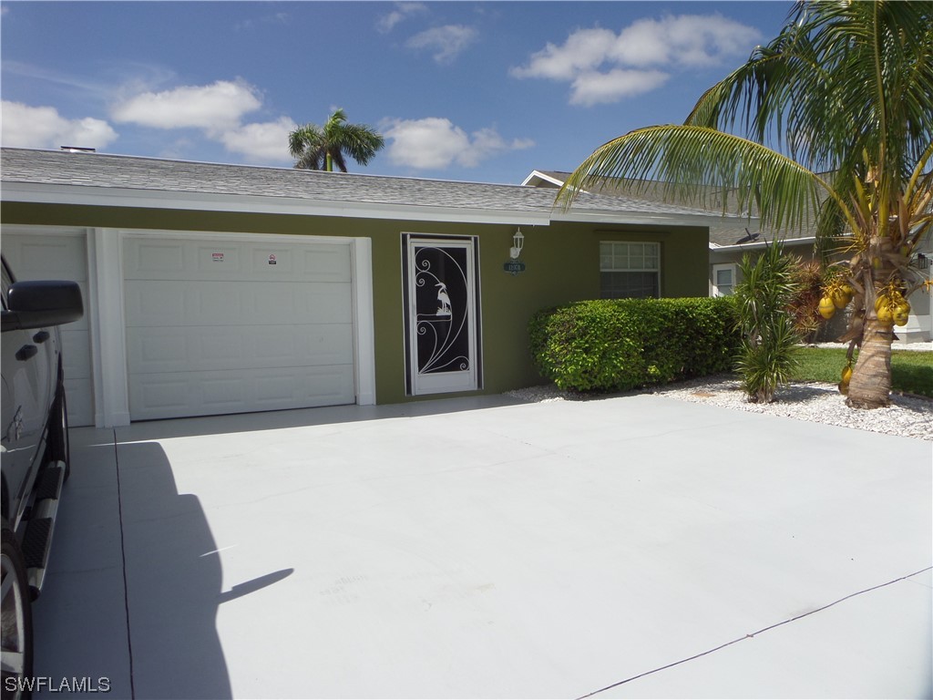 1207 SE 40th Terrace #B Cape Coral FL 33904 223033951 image1
