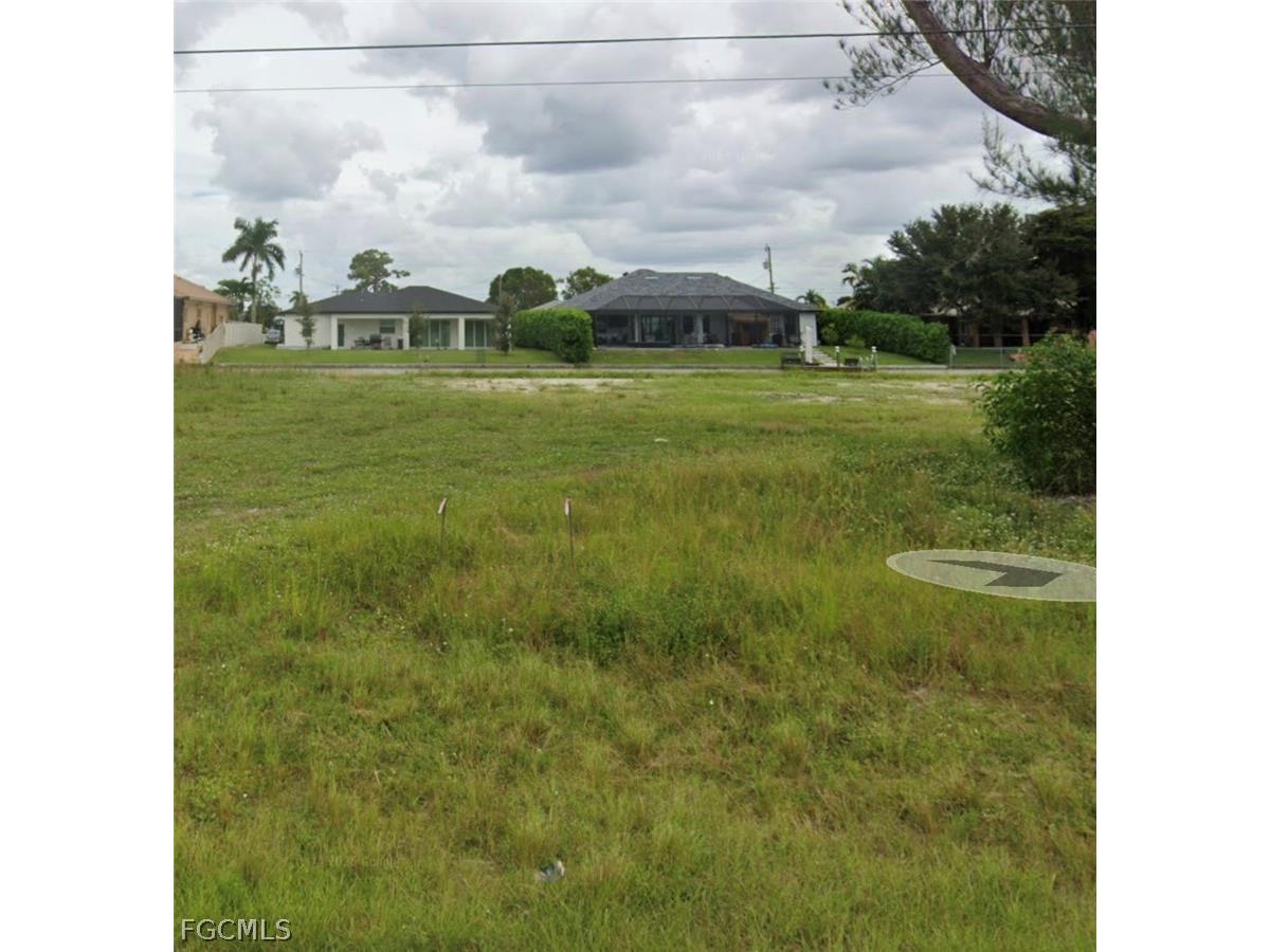 1207 SW 8th Court Cape Coral FL 33991 2026012724 image1