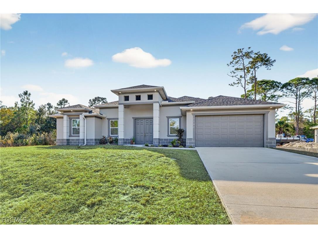 1207 Sheldon Avenue Lehigh Acres FL 33972 2026006790 image1